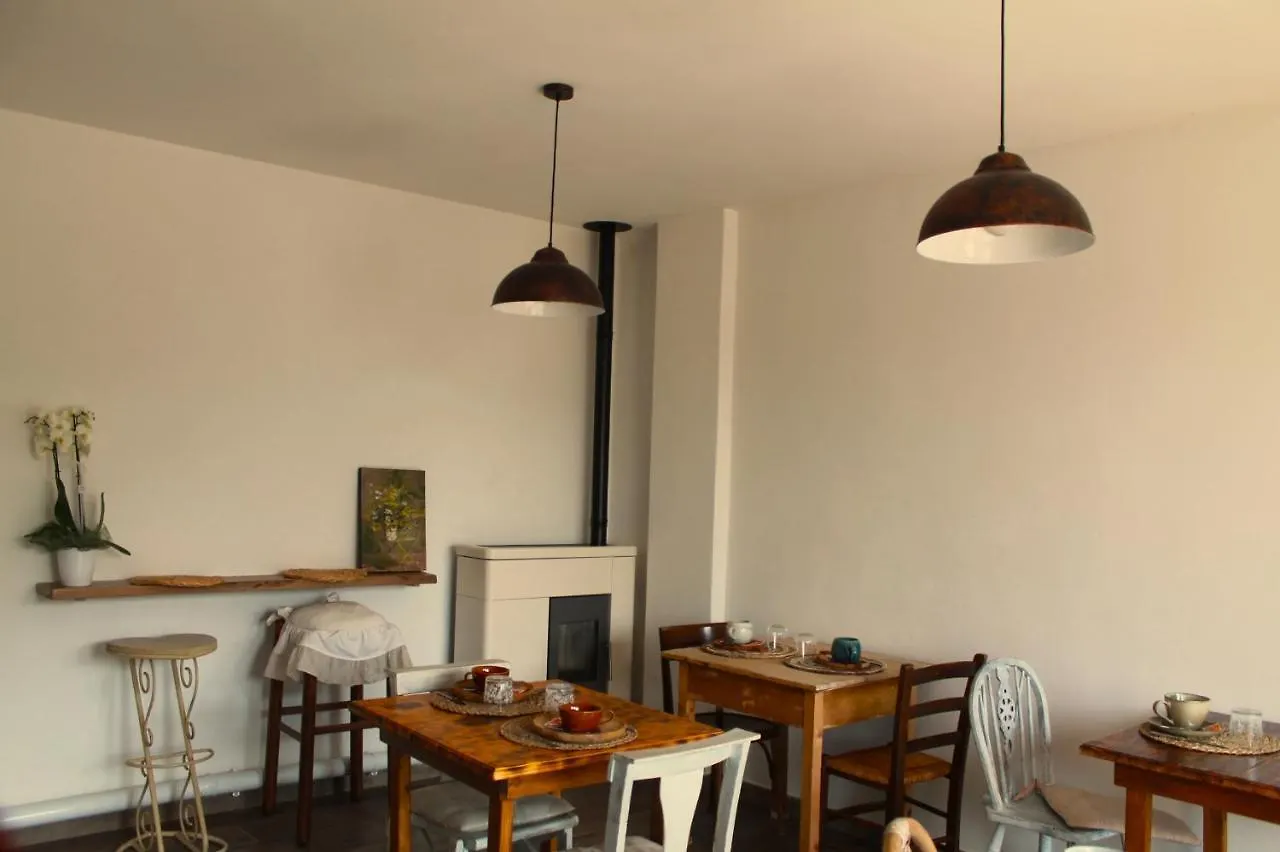 Agriturismo B&B Le Casette Sul Garda Cavaion Veronese Italy