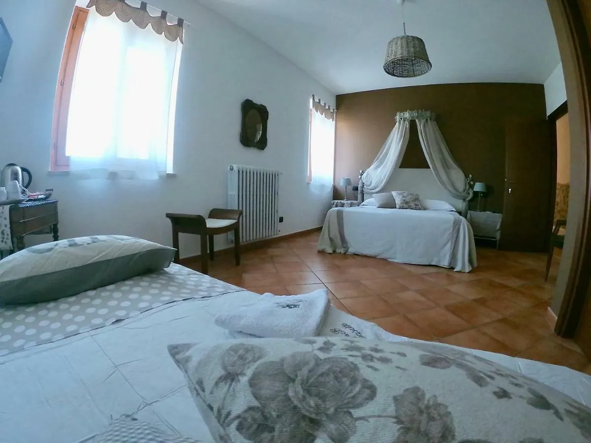 Agriturismo B&B Le Casette Sul Garda Cavaion Veronese Bed & Breakfast